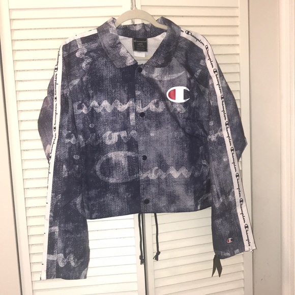 🔥Champion Cropped Coaches Jacket.🔥 - Picture 7 of 8